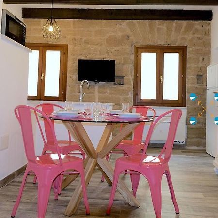 Welcomely - Santa Chiara Apartment Alghero Luaran gambar